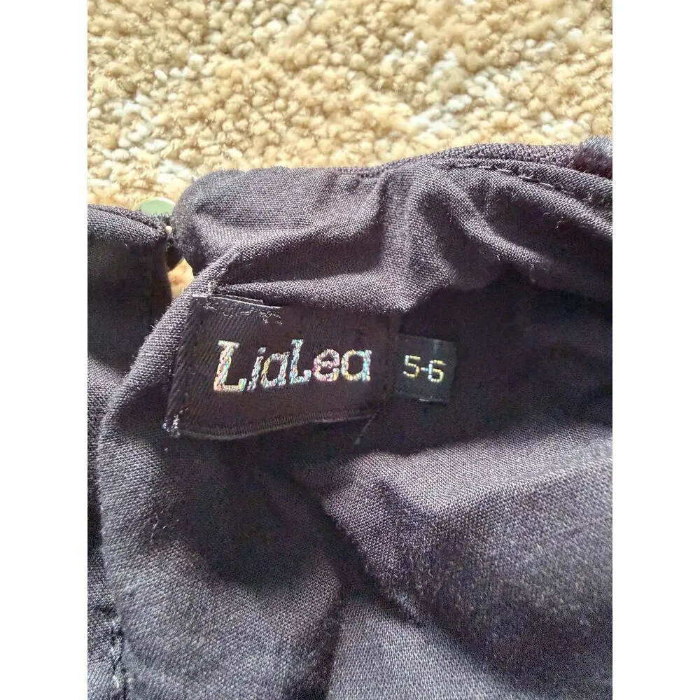 LiaLea Black Velvet Sleeve Shirt with Removable Heart Patch Pin Size 5-6